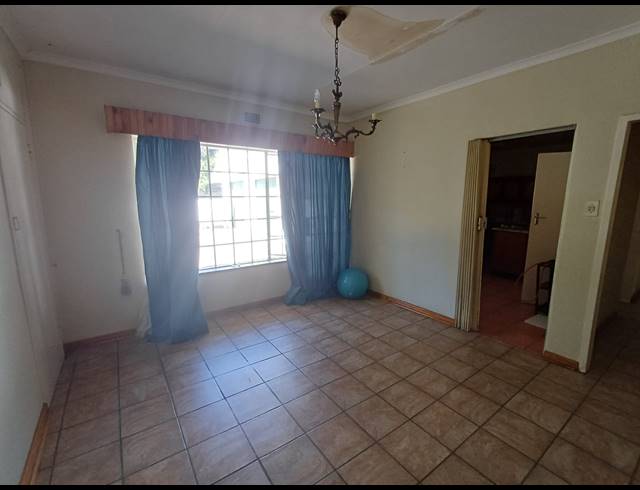 4 BEDROOM HOUSE TO LET IN VANDERBIJLPARK SE 7